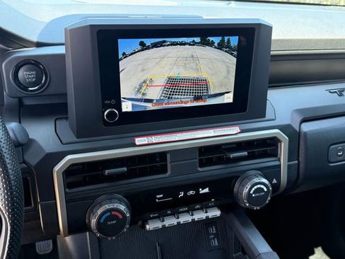 Used 2026 Toyota Tacoma SR AWD/4WD image 14