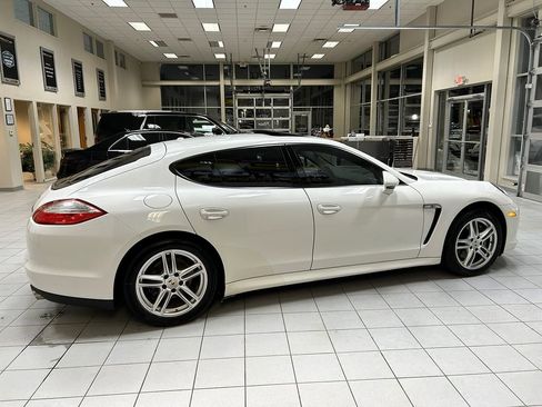 Used 2012 Porsche Panamera 4 image 65
