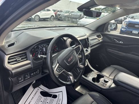 Used 2023 GMC Acadia Denali w/ Denali Ultimate Package AWD/4WD image 10