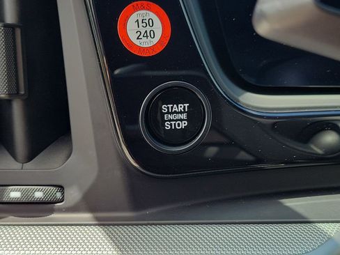 New 2025 Porsche Cayenne image 39