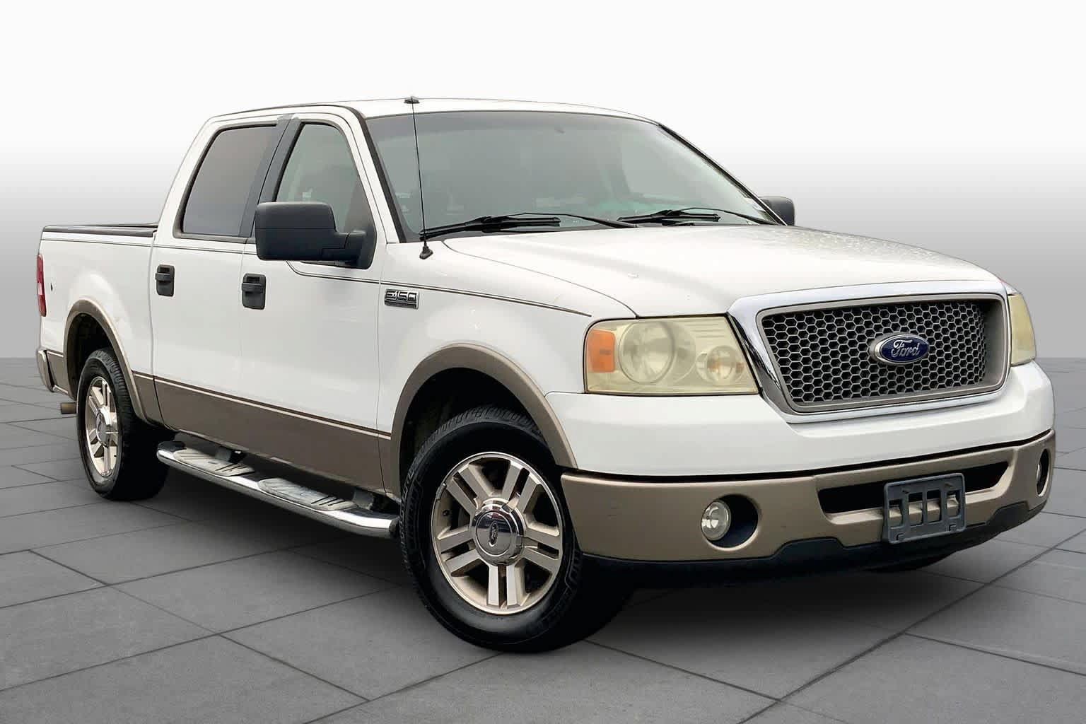 Used 2006 Ford F150 Lariat RWD image 2