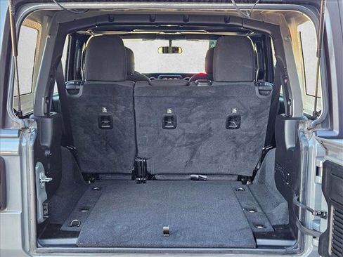 Used 2020 Jeep Wrangler Unlimited Sport S image 6