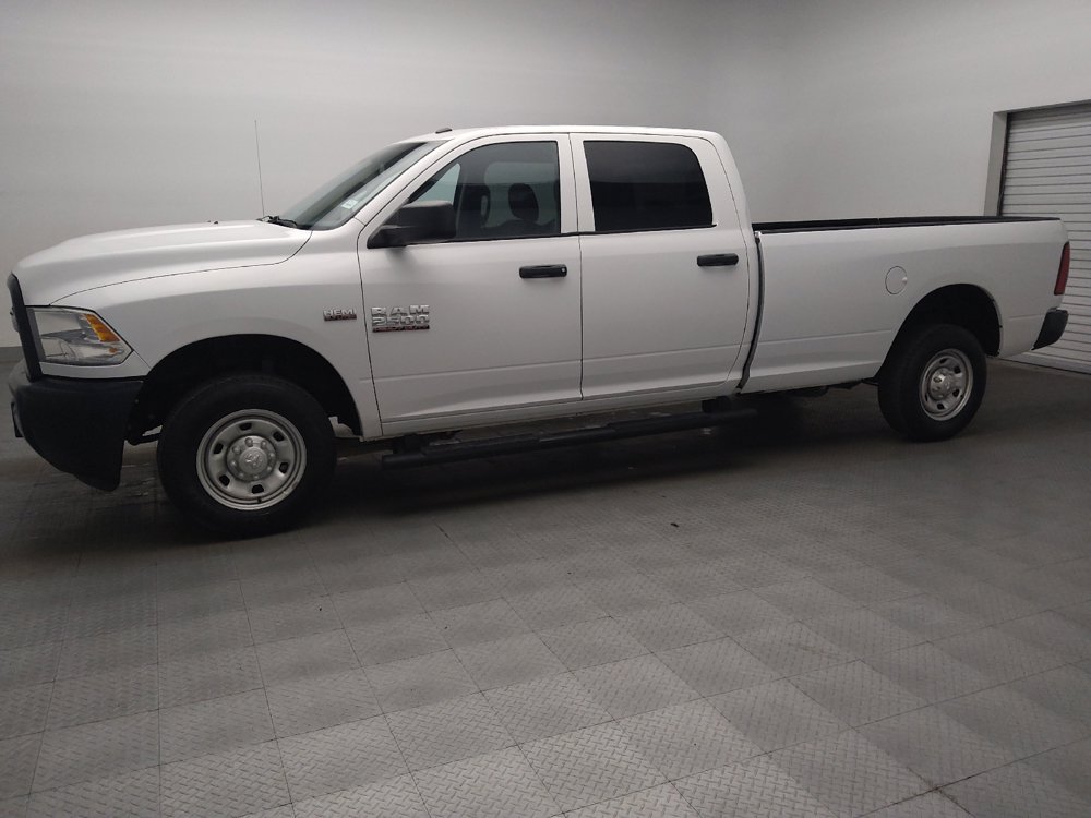 Used 2018 RAM 2500 Tradesman RWD image 2