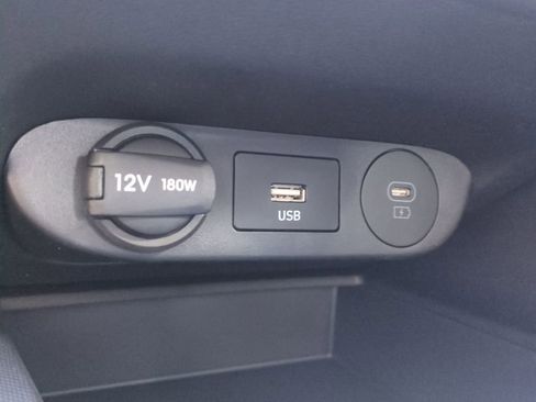 New 2026 Hyundai Elantra SE image 24