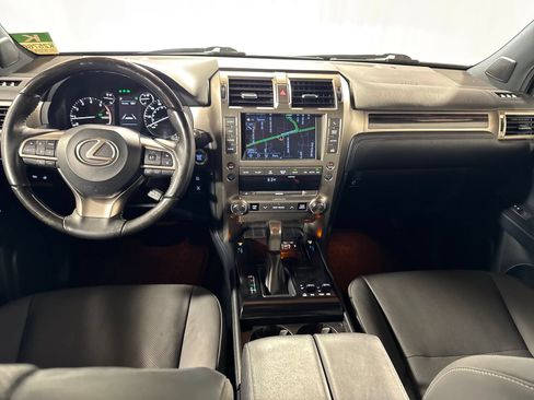 Used 2021 Lexus GX 460 Premium w/ Accessory Package AWD/4WD image 4