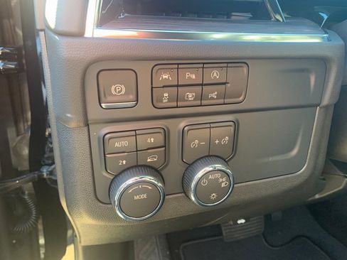 New 2026 Chevrolet Tahoe LS image 7