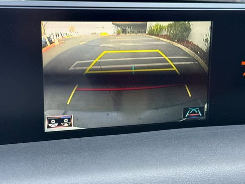 Used 2019 Lexus UX 200 F Sport image 21