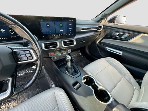 Used 2024 Ford Mustang Premium image 28