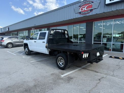 Used 2019 GMC Sierra 3500 4x4 Crew Cab w/ Sierra Convenience Package image 4