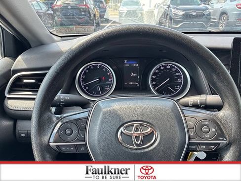 Used 2022 Toyota Camry LE FWD image 22
