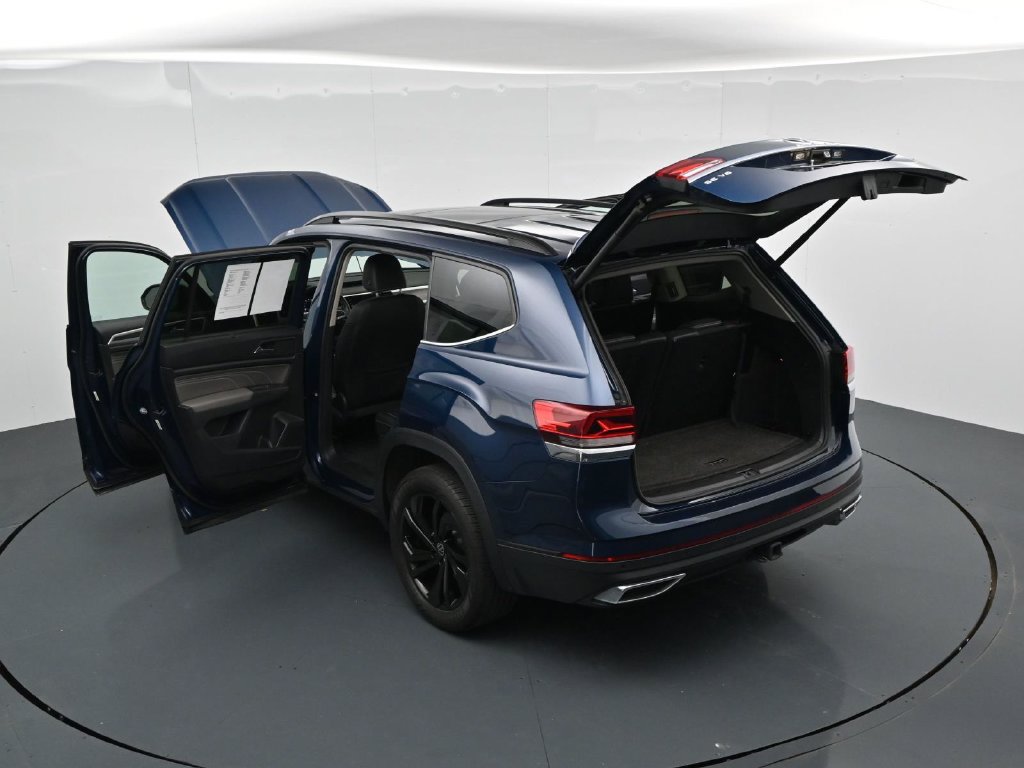 Used 2023 Volkswagen Atlas SE w/ Panoramic Sunroof Package AWD/4WD image 34
