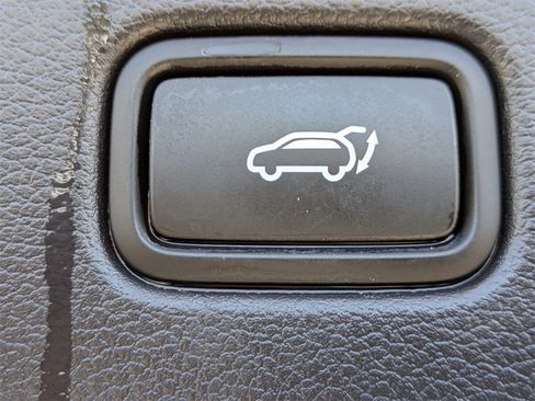 Used 2024 Hyundai Palisade Calligraphy image 13