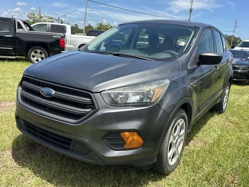 Used 2018 Ford Escape S FWD image 10