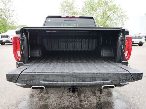 Used 2022 GMC Sierra 1500 Denali w/ Denali Reserve Package AWD/4WD image 14