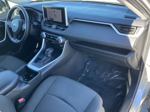 Used 2024 Toyota RAV4 XLE image 10