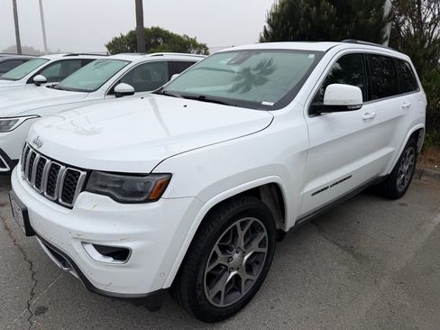 Used 2018 Jeep Grand Cherokee Limited image 1