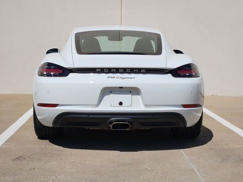 Used 2019 Porsche 718 Cayman Base image 6