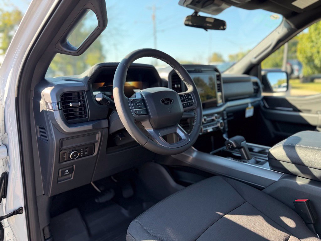 New 2026 Ford F150 XLT w/ FX4 Off-Road Package AWD/4WD image 12