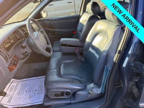 Used 1997 Buick Park Avenue w/ Seating Pkg image 6