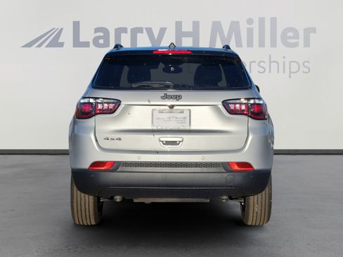 New 2026 Jeep Compass Limited image 5