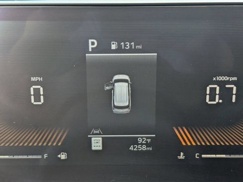 Certified 2026 Kia Carnival FWD image 35