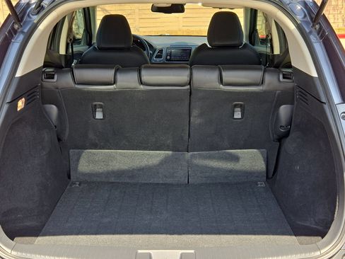 Used 2021 Honda HR-V EX-L image 24
