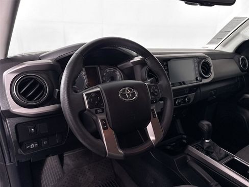Certified 2022 Toyota Tacoma SR5 w/ Technology Package image 4
