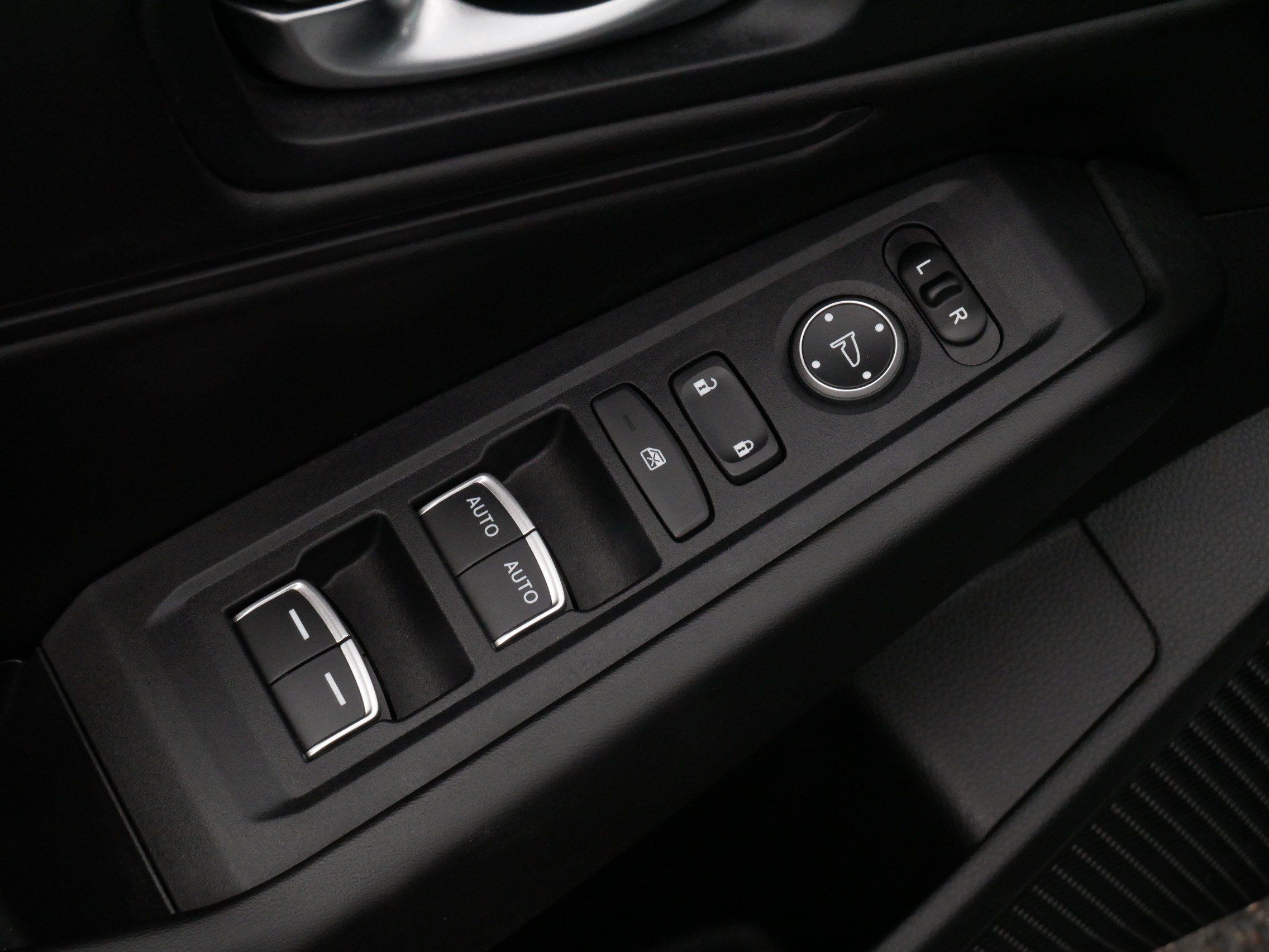 Used 2024 Honda Accord EX image 19