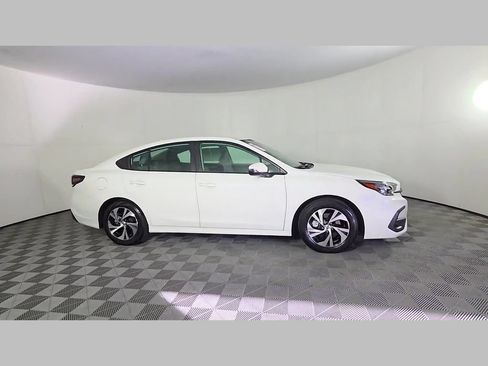 Used 2024 Subaru Legacy Premium AWD/4WD image 35