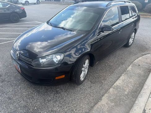 Used 2013 Volkswagen Jetta TDI FWD image 2