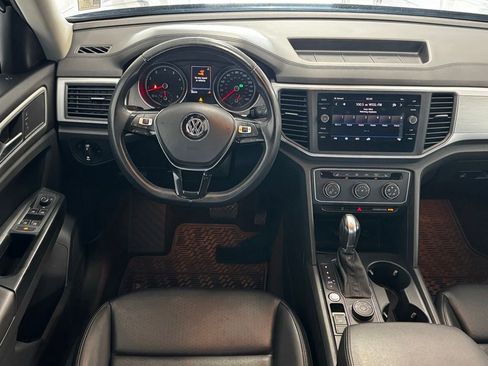 Used 2018 Volkswagen Atlas SE AWD/4WD image 14