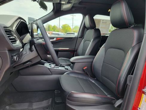 Certified 2023 Ford Escape ST-Line w/ Tech Pack #1 AWD/4WD image 20