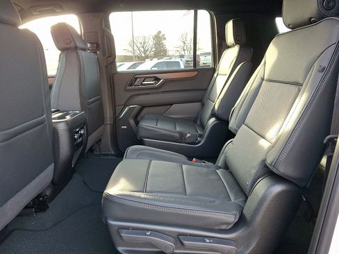 New 2026 GMC Yukon XL Denali image 5