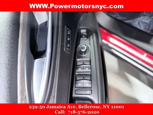 Used 2022 Alfa Romeo Stelvio Ti image 46