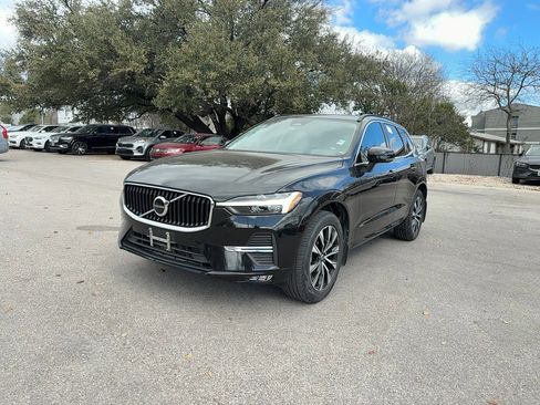 Certified 2023 Volvo XC60 B5 Core w/ Climate Package image 2
