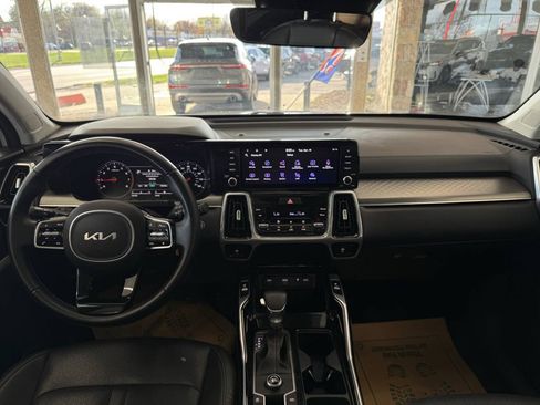 Used 2022 Kia Sorento SX FWD image 35