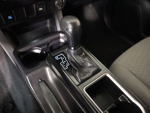 Used 2022 Toyota Tacoma SR w/ SR Convenience Package image 7