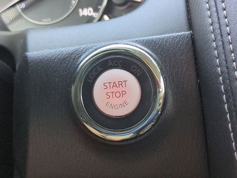 Used 2020 Nissan Armada SL w/ Premium Package image 30