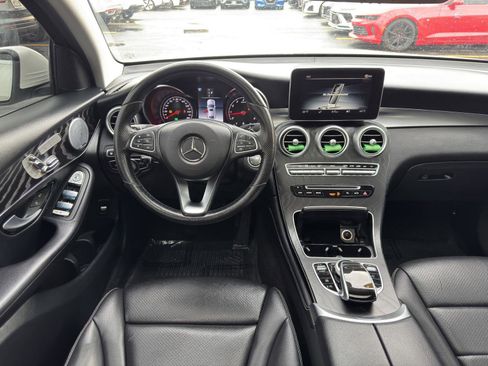 Used 2018 Mercedes-Benz GLC 300 4MATIC Coupe image 32