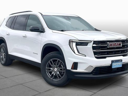 Used 2025 GMC Acadia Elevation image 2