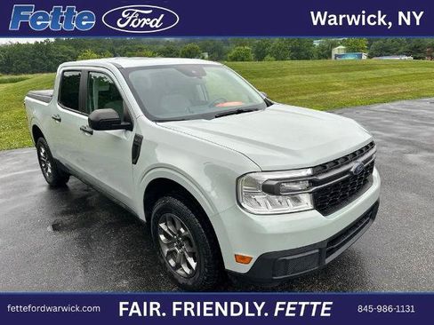 Certified 2022 Ford Maverick XLT FWD image 4