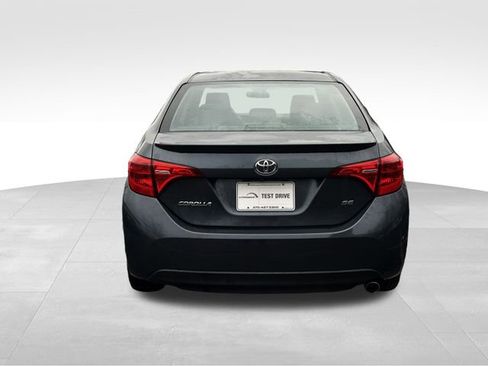 Used 2019 Toyota Corolla SE image 4