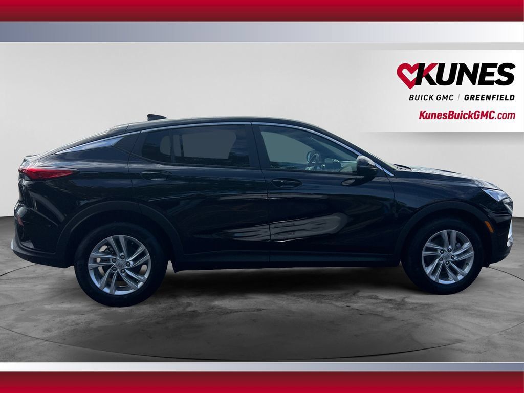 New 2026 Buick Envista Sport Touring w/ Convenience I Package FWD image 10