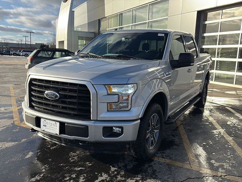 Used 2016 Ford F150 XLT w/ Equipment Group 302A Luxury image 3