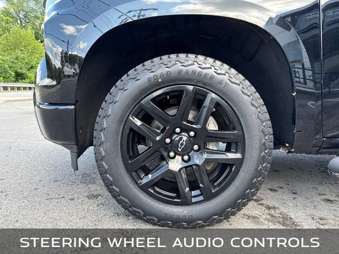Used 2023 Chevrolet Silverado 1500 RST AWD/4WD image 11
