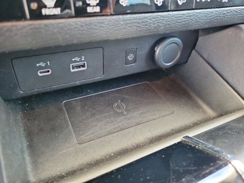 Used 2024 Mitsubishi Outlander SE image 27