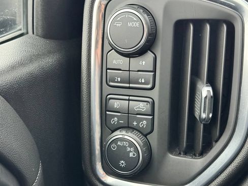 Used 2020 Chevrolet Silverado 1500 RST w/ True North Edition AWD/4WD image 31