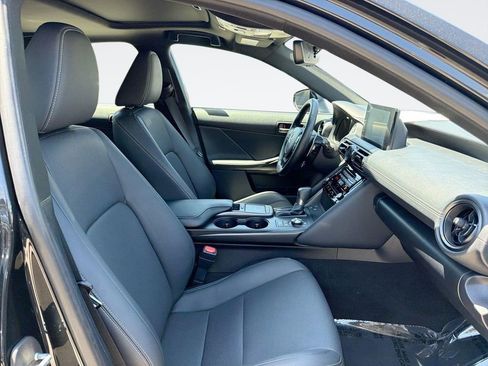 Used 2024 Lexus IS 300 w/ Comfort Package RWD image 31