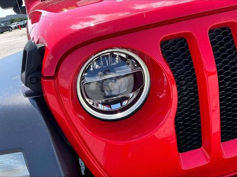 Used 2018 Jeep Wrangler Unlimited Sport S AWD/4WD image 29