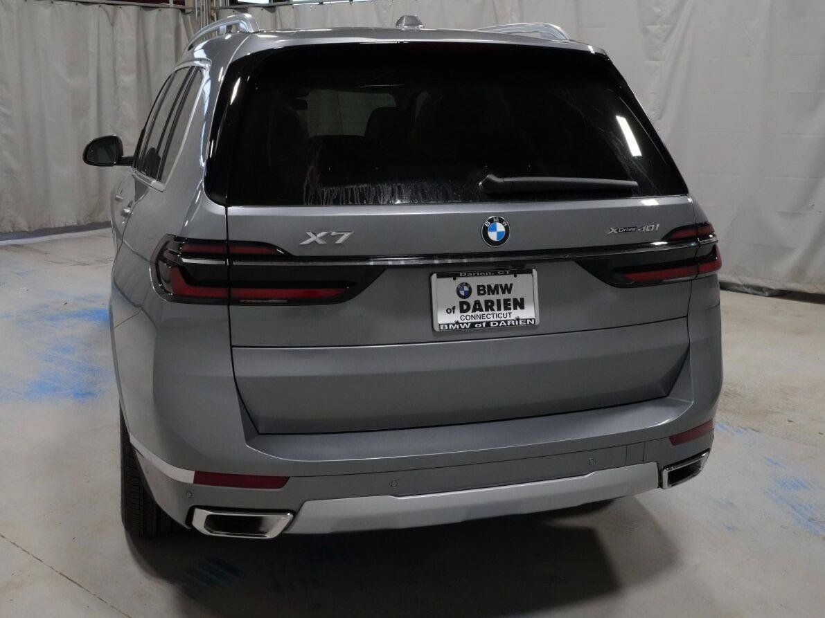 Used 2027 BMW X7 xDrive40i w/ Premium Package AWD/4WD image 19